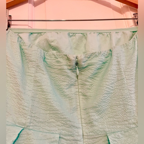 J. Crew Strapless Seersucker Dress 👗 Size 6 & Pockets! - Picture 4 of 15
